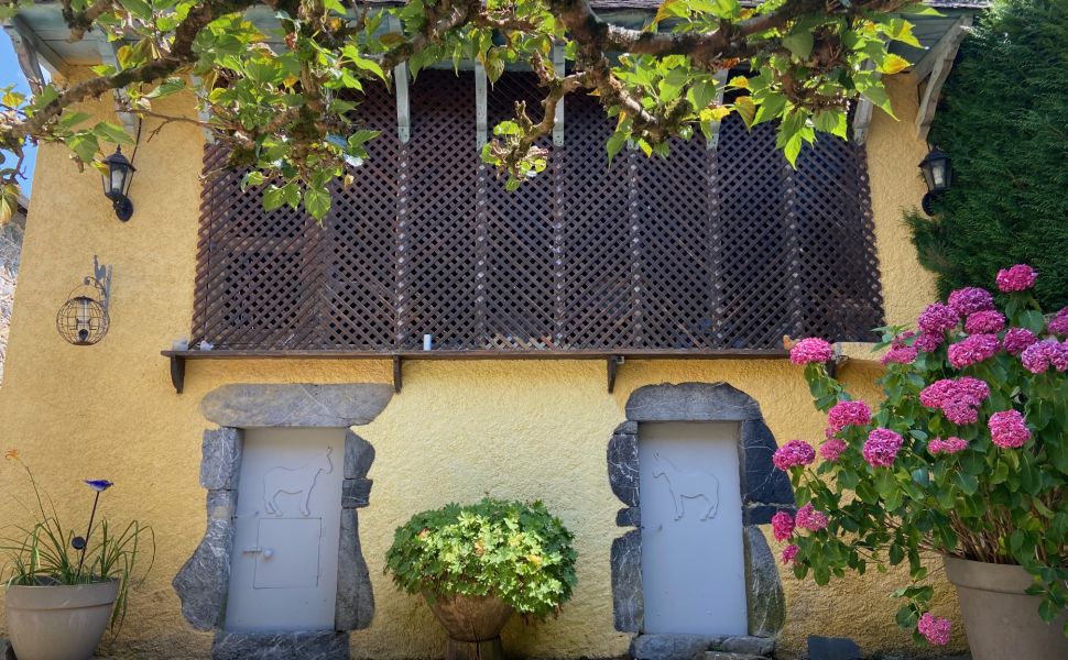 Belle maison Bearnaise avec Maison d'Hotes